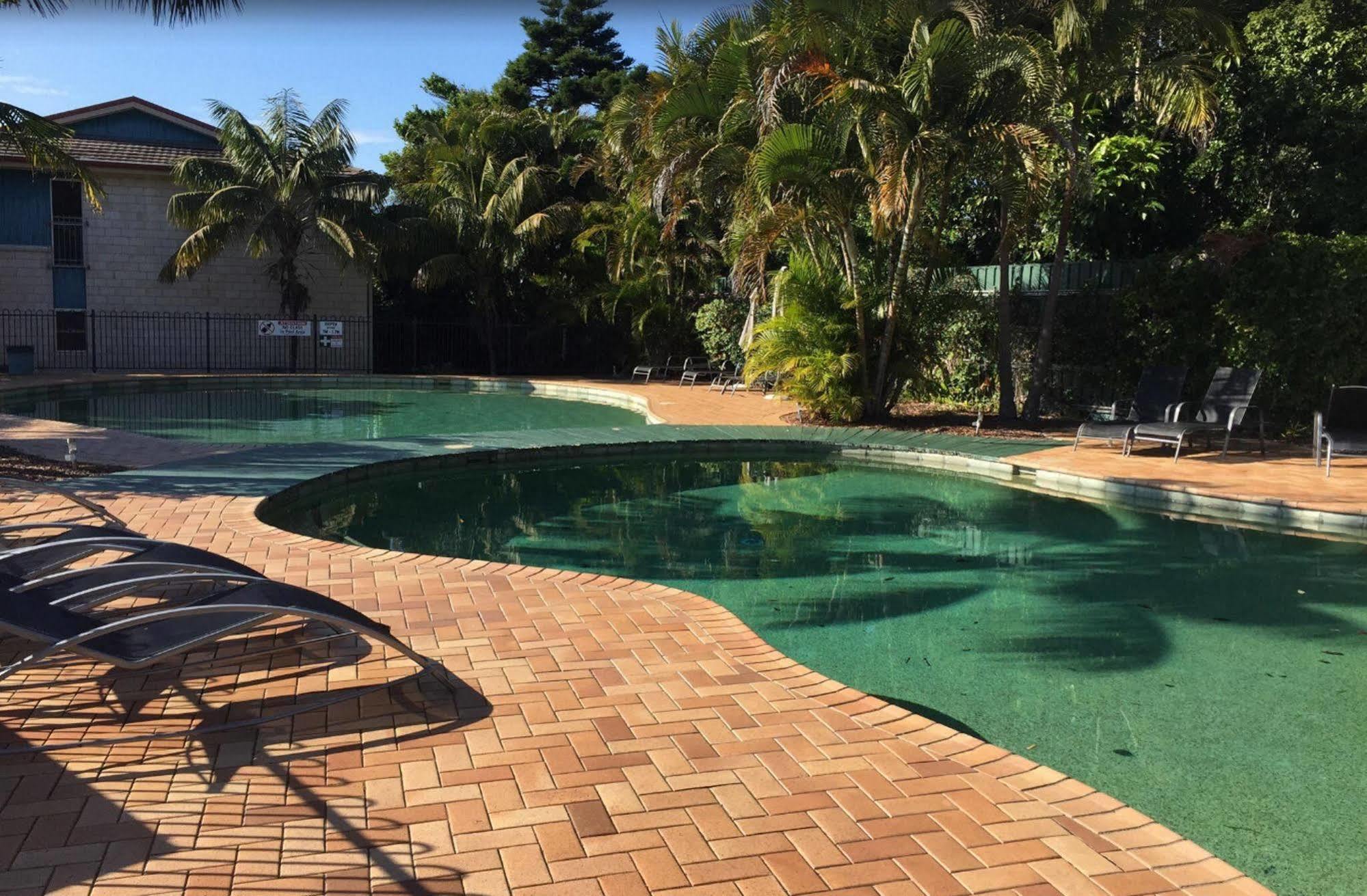 Aqualuna Beach Resort Сапфир-Бич Экстерьер фото